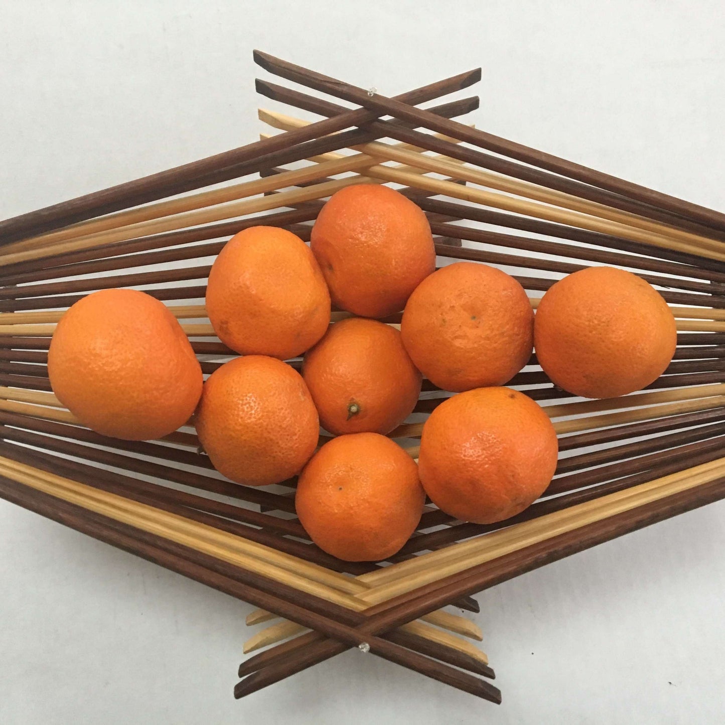 Structurally Unique Chopstick Bowls